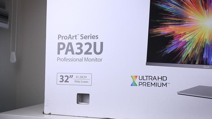 Dijital sanat icra etme sistemi' Asus ProArt PA90 ve PA32U monitör incelemesi'