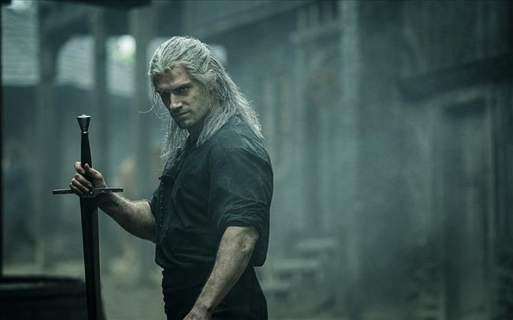 Netflix, The Witcher dizisinin yeni afişini paylaştı