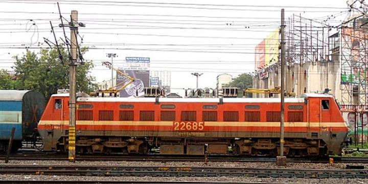 Hindistan, demiryolu ağını sürdürülebilir kaynaklarla idame ettirmeye hazırlanıyor