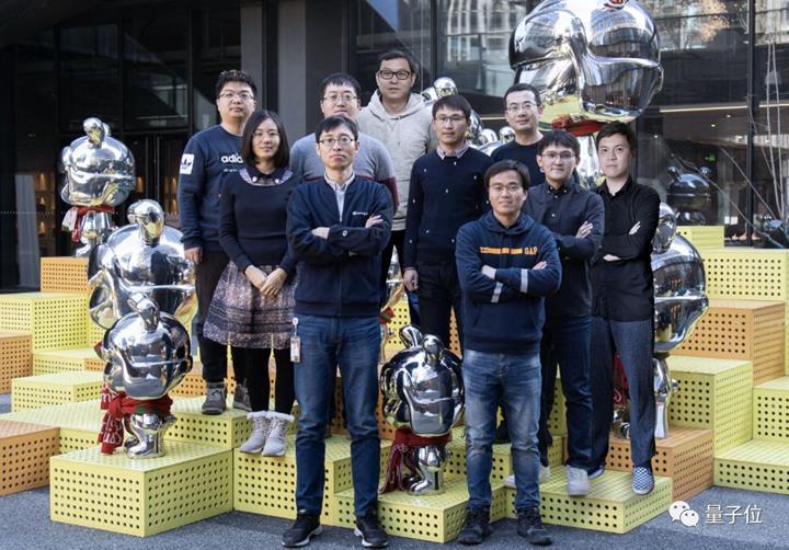 Xiaomi'den Mi Mix Alpha'yı tasarlayan ekibe 1 milyon dolar ödül