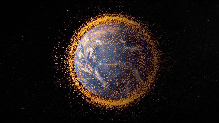 Uzay çöplüğü: İki eski uydu, bu hafta Dünya yörüngesinde çarpışabilir