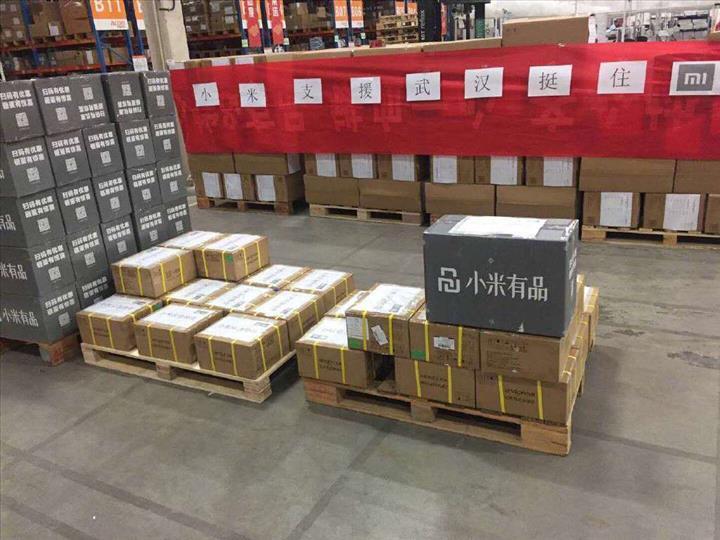 Xiaomi CEO'su koronavirüs salgınının merkez üssüne 90 tonluk uçak gönderdi