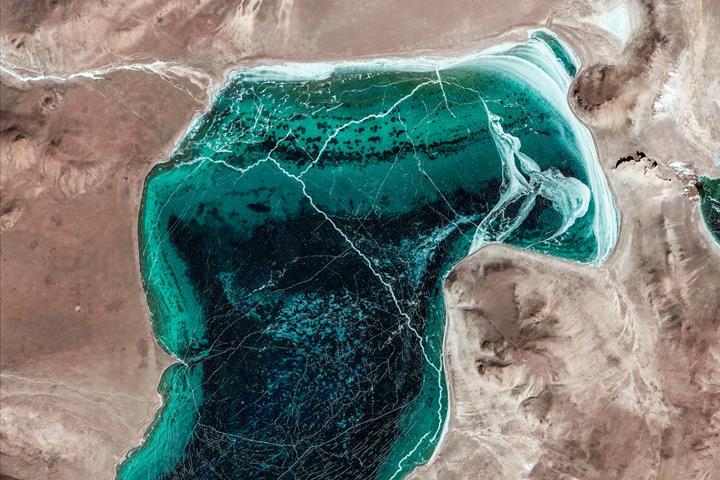 Google Earth, 1000 fotoğraflık Dünya'dan manzaralar kütüphanesini yayınladı