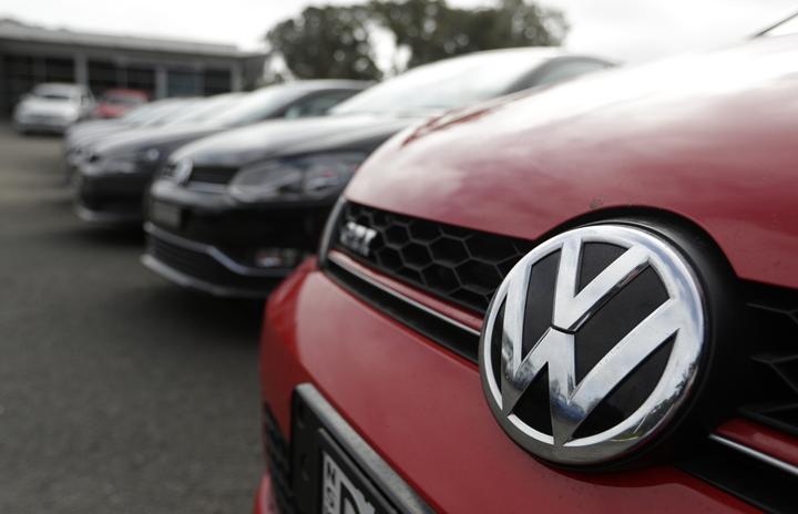 Egzoz manipülasyonu yapan Volkswagen, müşterilerine 830 milyon euro ceza ödeyecek