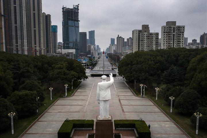 Fotoğraflarla hayalet şehir Wuhan