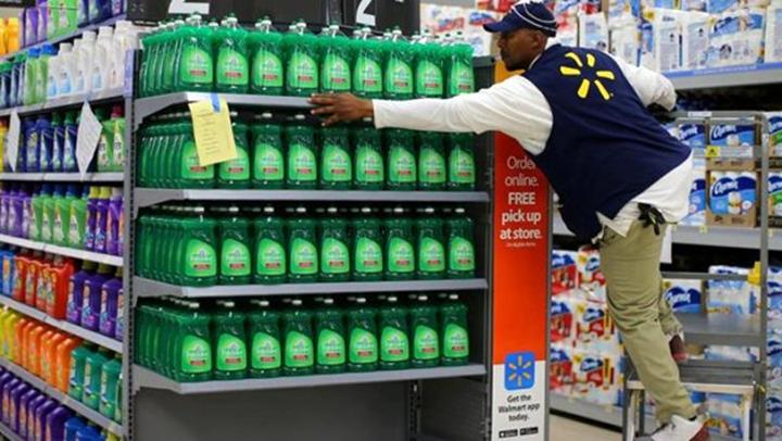 Walmart, koronavirüs salgını nedeniyle 150 bin kişiyi işe alacak
