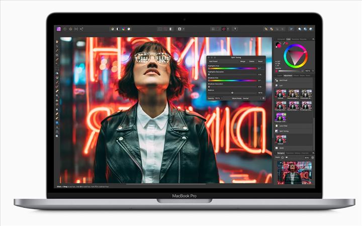 13 inçlik MacBook Pro güncellendi: Daha hızlı işlemci ve Magic Keyboard
