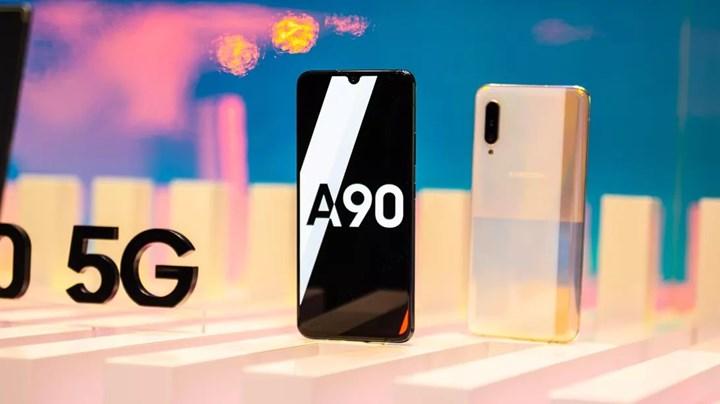 5G özellikli telefon sevkiyatlarında lider Samsung