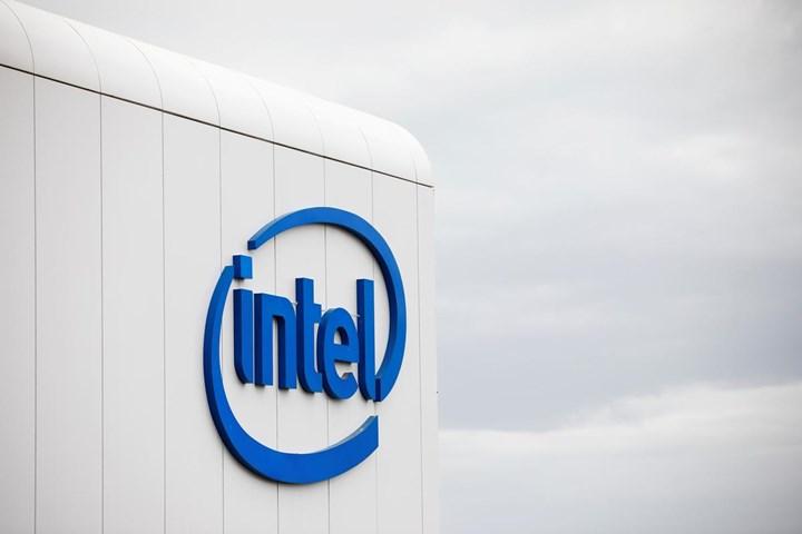 Intel, iki Çinli yarı iletken şirketine yatırım yaptığını duyurdu