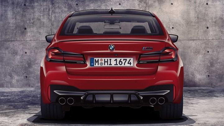 2020 BMW M5 yeni yüzü ve teknolojileriyle tanıtıldı