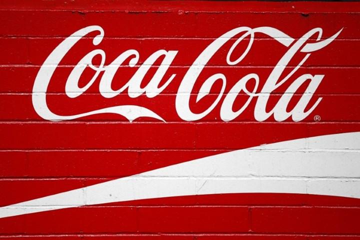 Coca-Cola, Facebook boykotuna katıldı ve Mark Zuckerberg anında 7 milyar dolar kaybetti