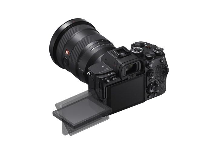 Sony Alpha 7S III tam kare aynasız fotoğraf makinesi tanıtıldı
