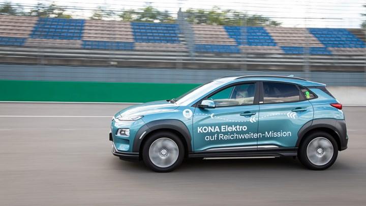 Elektrikli Hyundai Kona, tek şarjla 1000 kilometre menzil barajını geçti