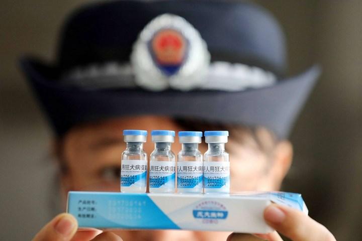 İddia: Çin ve Rusya'nın geliştirdiği kovid aşıları, grip aşısını baz alıyor ve etkinliği çok düşük