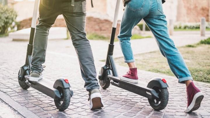 Elektrikli scooter düzenlemesi mecliste: Yaş sınırı geliyor