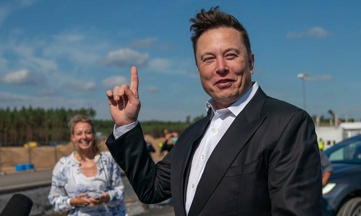 Elon Musk, Tesla hisselerindeki inanılmaz yükseliş sayesinde dünyanın en zengin 2. insanı oldu