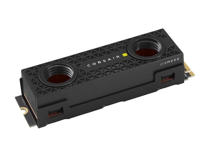 Corsair’in sıvı soğutmalı SSD’si MP600 Pro HydroX görüntülendi, fiyatları listelendi