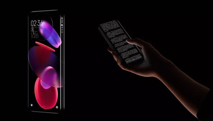 Xiaomi, dört tarafı kavisli tasarıma sahip ekranıyla yeni bir konsept telefonunu tanıttı
