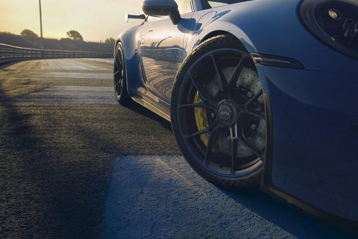 Yeni Porsche 911 GT3, etkileyici özellikleriyle sahnede