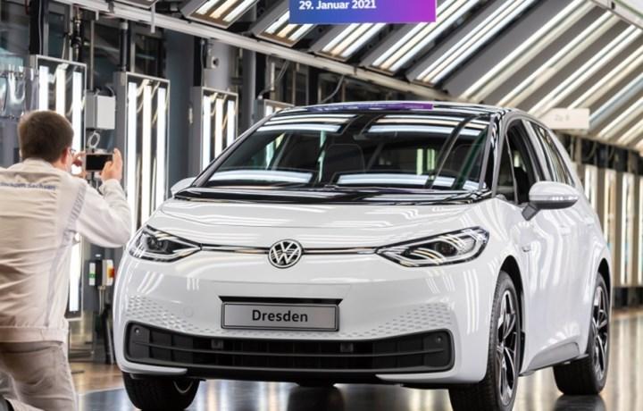 Volkswagen, elektrikli araç üretimine geçişi hızlandırıyor