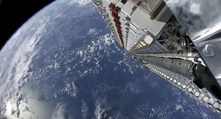 Starlink uydularının yörüngede çarpışma riskine karşı NASA ve SpaceX'ten hamle