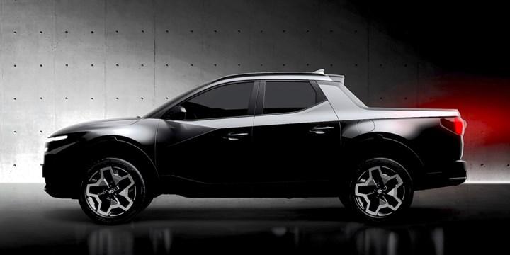Hyundai'nin yeni pickup modeli Santa Cruz'dan ipucu görselleri geldi