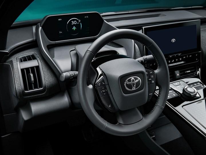 Toyota'dan yeni elektrikli SUV konsepti: bZ4X