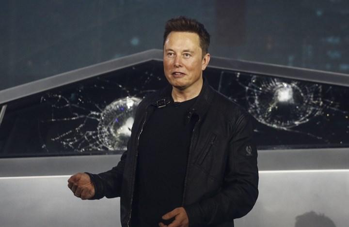 Tesla Cybertruck üretimi 2022 yılına ertelendi