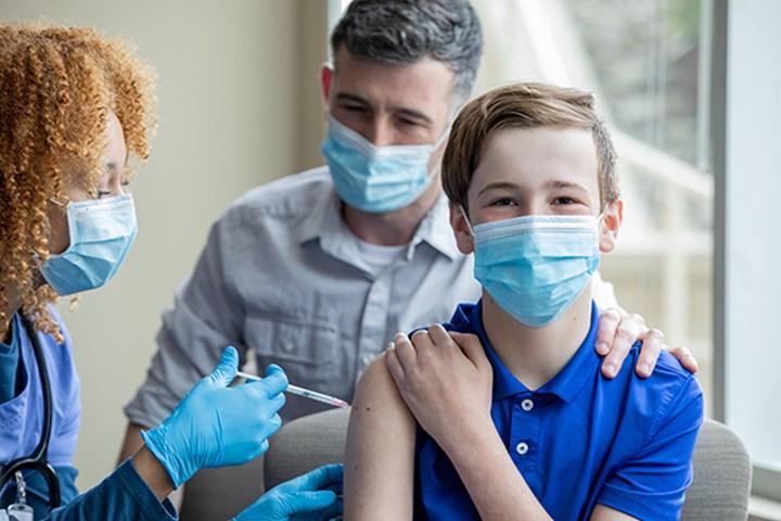Washington, Covid-19 aşısı yaptıran gençlere AirPods verecek