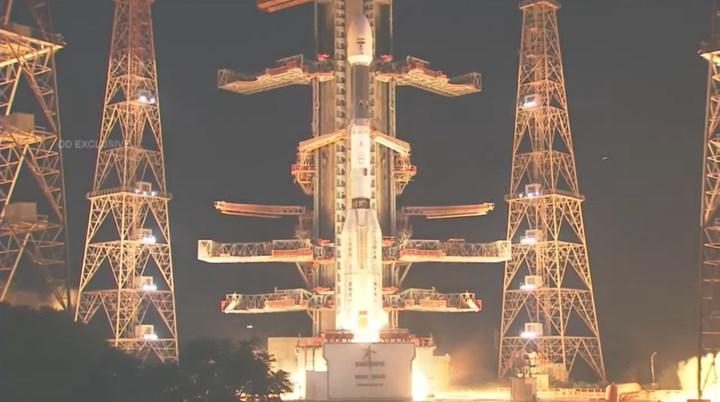 Hindistan’ın uydu fırlatma denemesi başarısız oldu