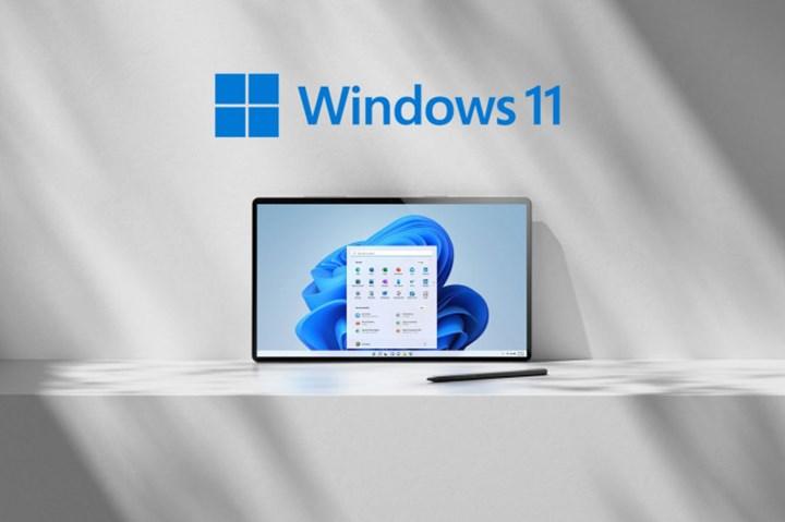 Uygun olmayan PC'ler Windows 11'den Windows 10'a düþürülüyor