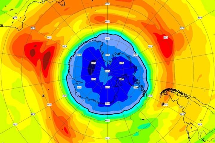 Ozon tabakasındaki delik Antartika'dan daha büyük