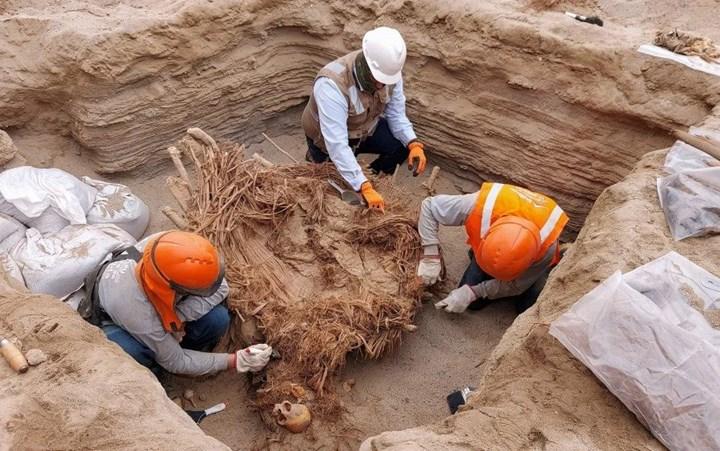Peru’da 800 yıllık insan kalıntıları bulundu