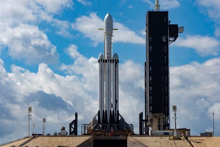 SpaceX, Astranis’in internet uydusunu yörüngeye fırlatacak