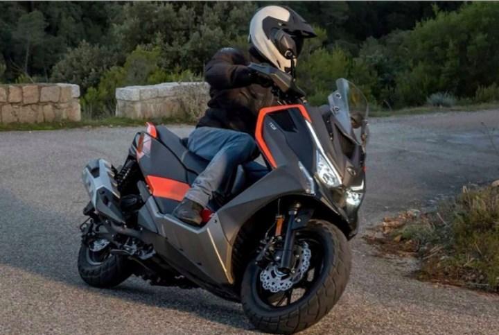Kymco DT X360 scooter Türkiye fiyatı ve özellikleri