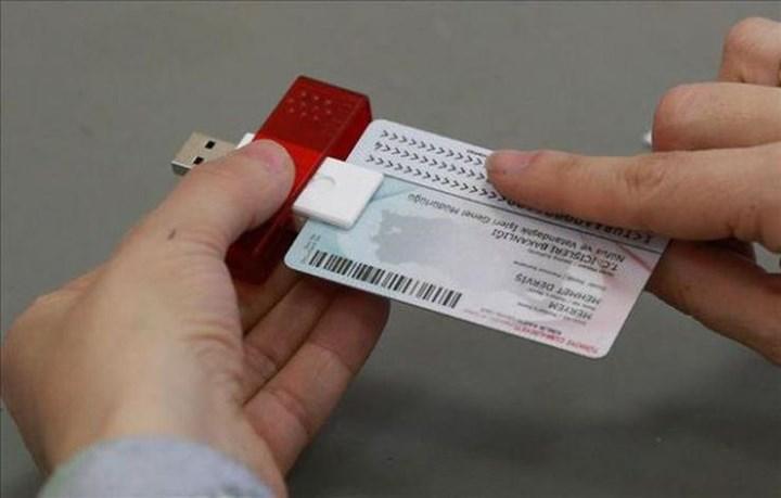 Yeni TC kimlik kartlarına e-imza sertifikaları entegre edildi