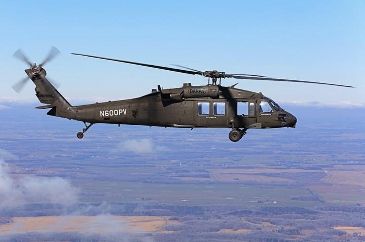 ABD'de bir ilk: Black Hawk helikopteri ilk kez pilotsuz uçtu