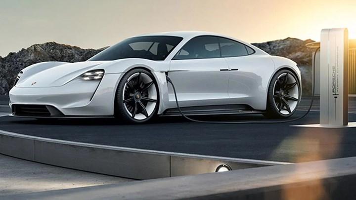 Porsche, 2030'a kadar neredeyse tüm araçlarını elektrikli yapacak