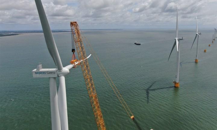 Siemens Gamesa, 115m'lik rüzgar türbini kanat üretimine başladı
