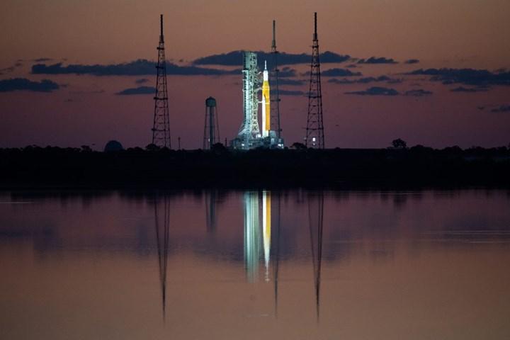 NASA, Artemis 1 görevi için roket testini 12 Nisan'a erteledi