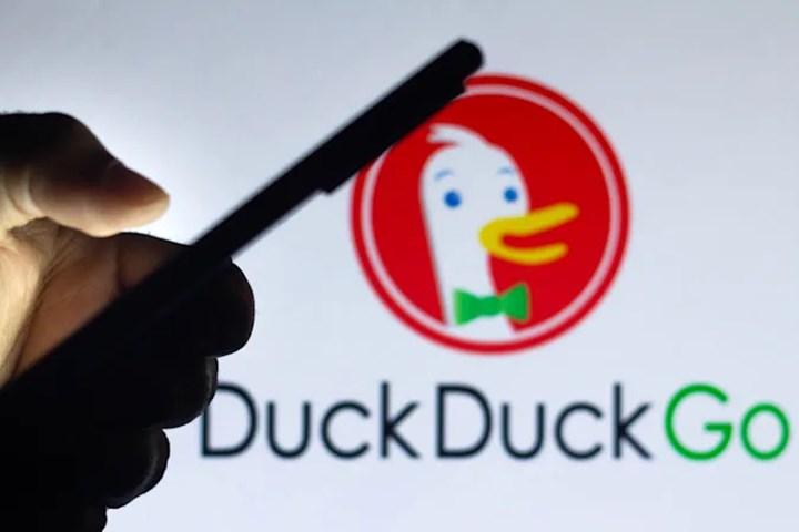 DuckDuckGo'nun korsan siteleri sonuçlarda listelemediği iddiası
