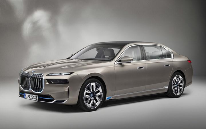 BMW i7 elektrikli sedan tanıtıldı: İşte tasarımı ve özellikleri