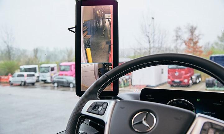 Mercedes-Benz kamyonlarında yeni MirrorCam kullanılmaya başlandı
