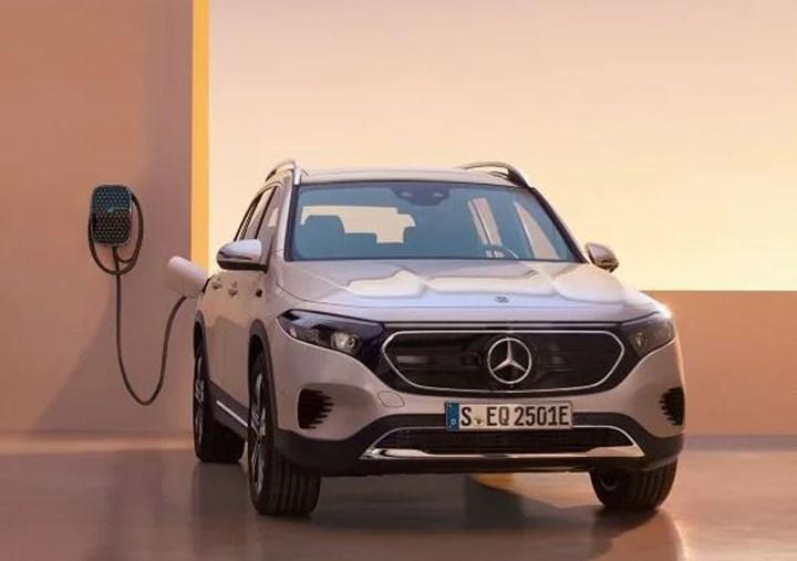 2022 Mercedes EQB Türkiye'de: İşte fiyatı ve özellikleri