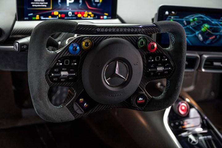 2023 Mercedes-AMG One tanıtıldı: İşte tasarımı ve özellikleri