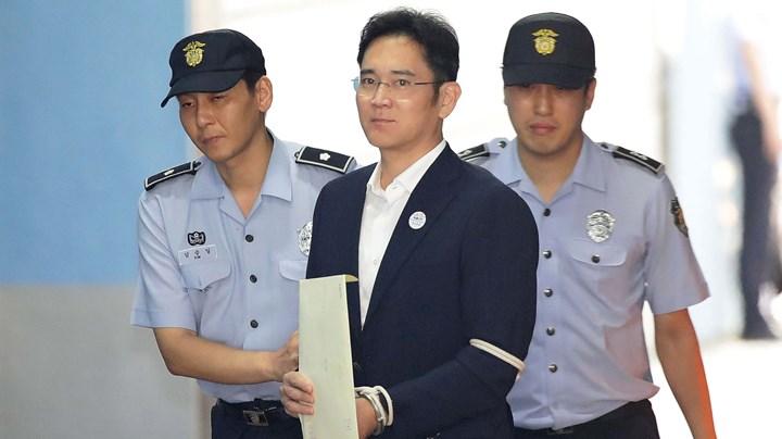 Güney Kore Devlet Başkanı, Samsung CEO'sunu affetti