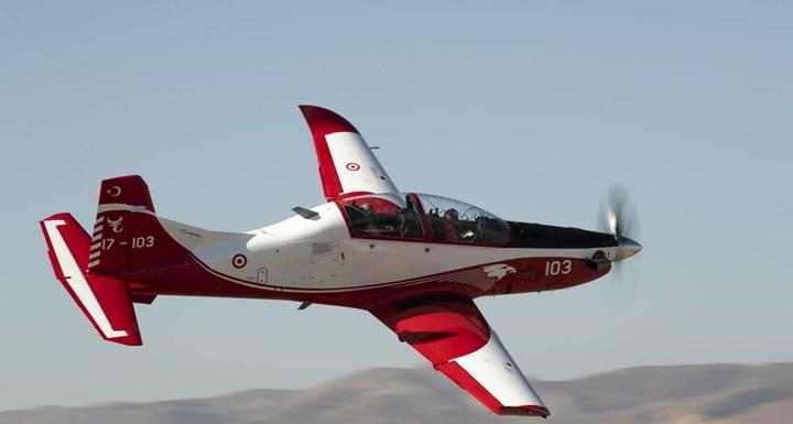 Yerli eğitim uçağı Hürkuş'un yurt dışına ilk teslimatı yapılıyor