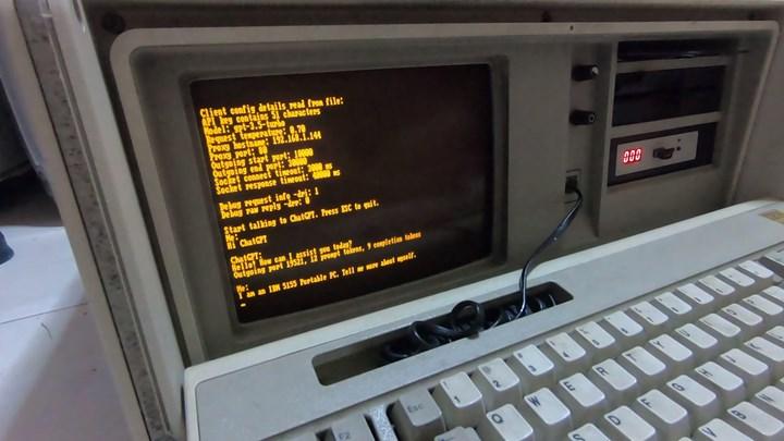 ChatGPT, 1984’ten kalma bilgisayarda çalıştırıldı