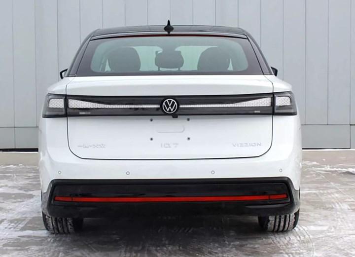 The design of the 'Electric Passat' Volkswagen ID.7 has been revealed