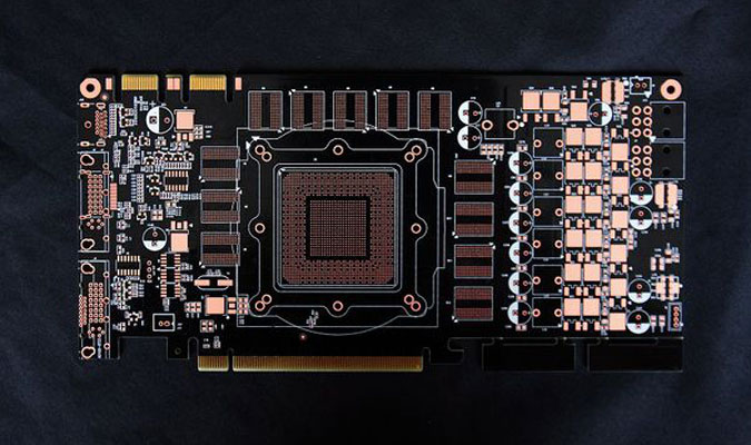 GeForce GTX 480 için hazırlanan özel tasarımlı baskılı devre göründü